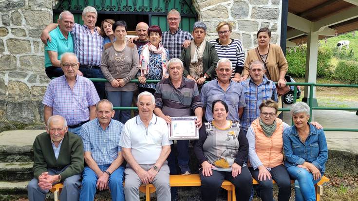 Igandean, Arriatsu Eskolako ikasle ohien bilera festa