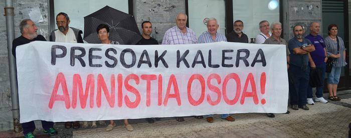 Kontzentrazioa ostiralean, eta hainbat ekimen, preso eta iheslarien alde