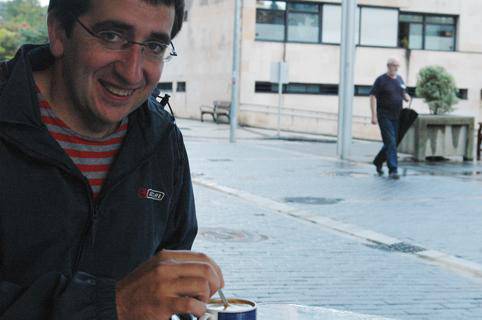 «Gero eta gehiago kostatzen da nik zer egiten det hemen? galderari erantzutea»