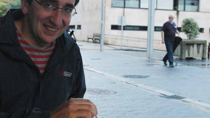 «Gero eta gehiago kostatzen da nik zer egiten det hemen? galderari erantzutea»