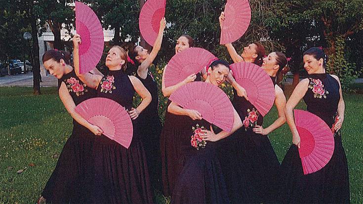 Pasodoble, tango eta salsa musikarekin, dantza