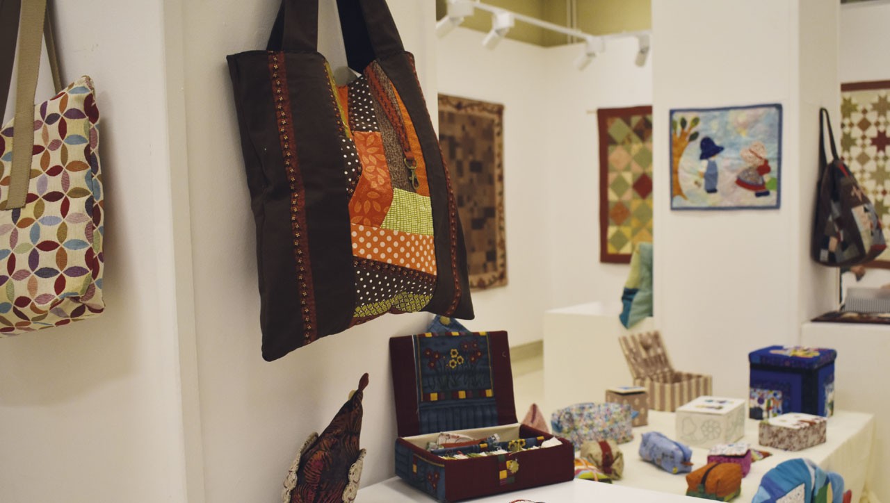 V. Patchwork,  datorren ostiral arte