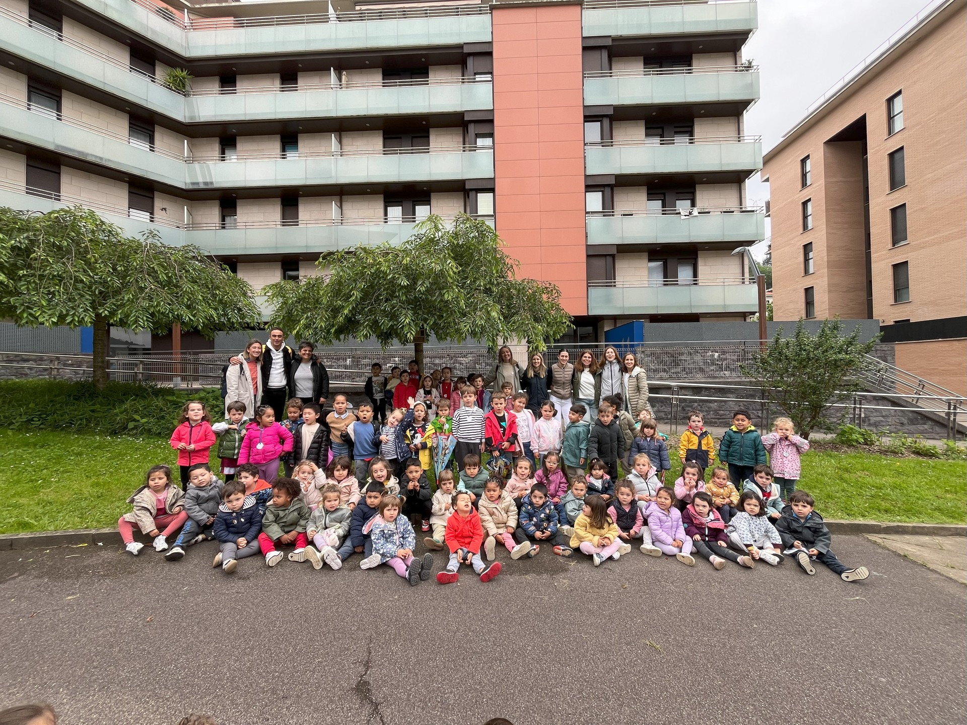 'Xomorroen etxea' proiektua aurrera eraman dute Aratzeko ikasleek