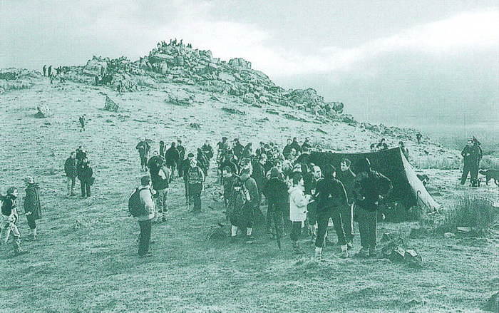 Urte berriari hasiera indartsua emateko, maldan gora Adarrara