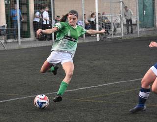 Euskal Ligako koxka gorenera igo nahi du Hernanik, etxeko babesean Basauriko Kimuak liderra menderatuta