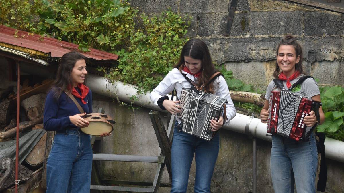 Gaur eguerdian hasiko dira Martindegiko San Ferminak, ohiko kalejirarekin