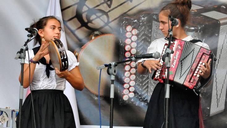 Euskal giroak jarrai dezala!