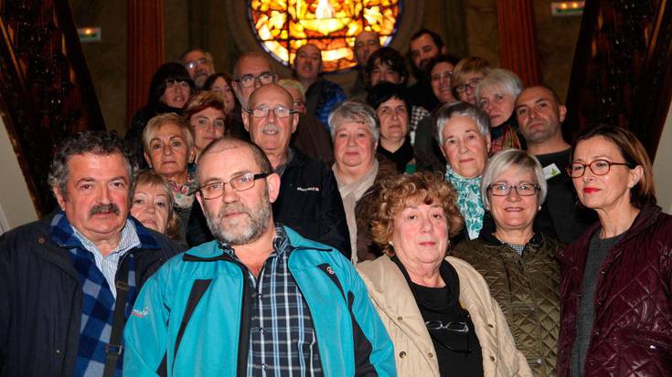 Presoen eskubideen aldeko konpromisoa eskatu dute senideek