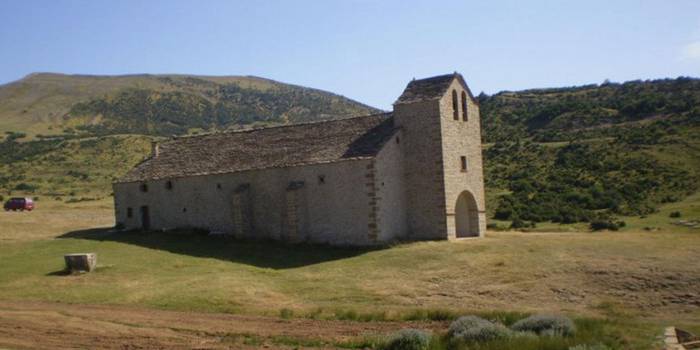 Tozal de Guara tontorrera,  Santa Orosiako baselizetatik barrena