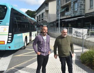 «Astigarragak ez du kalitatezko autobus zerbitzurik eta indartzea eskatzen dugu»