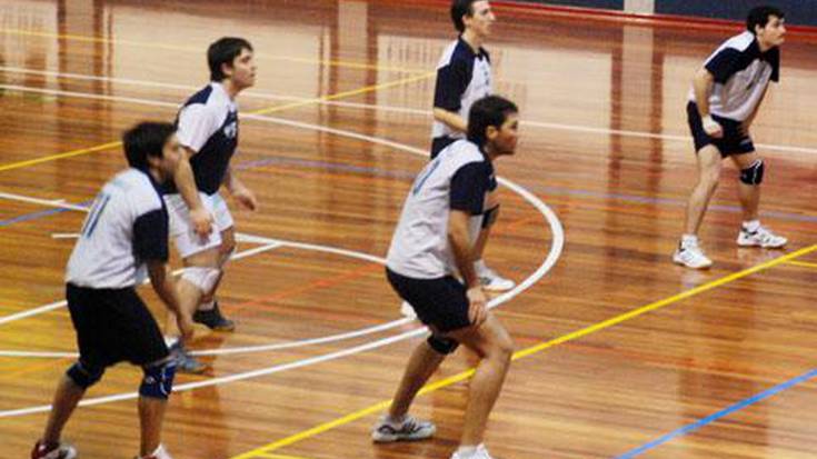 UPV-Hernanik 0-3 galdu zuen ligako lehen  partidua