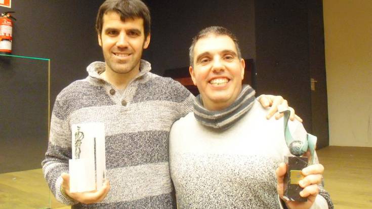 Iñaki Sanz-Azkue eta Iñigo Legorburu, sarituak Hondarribian