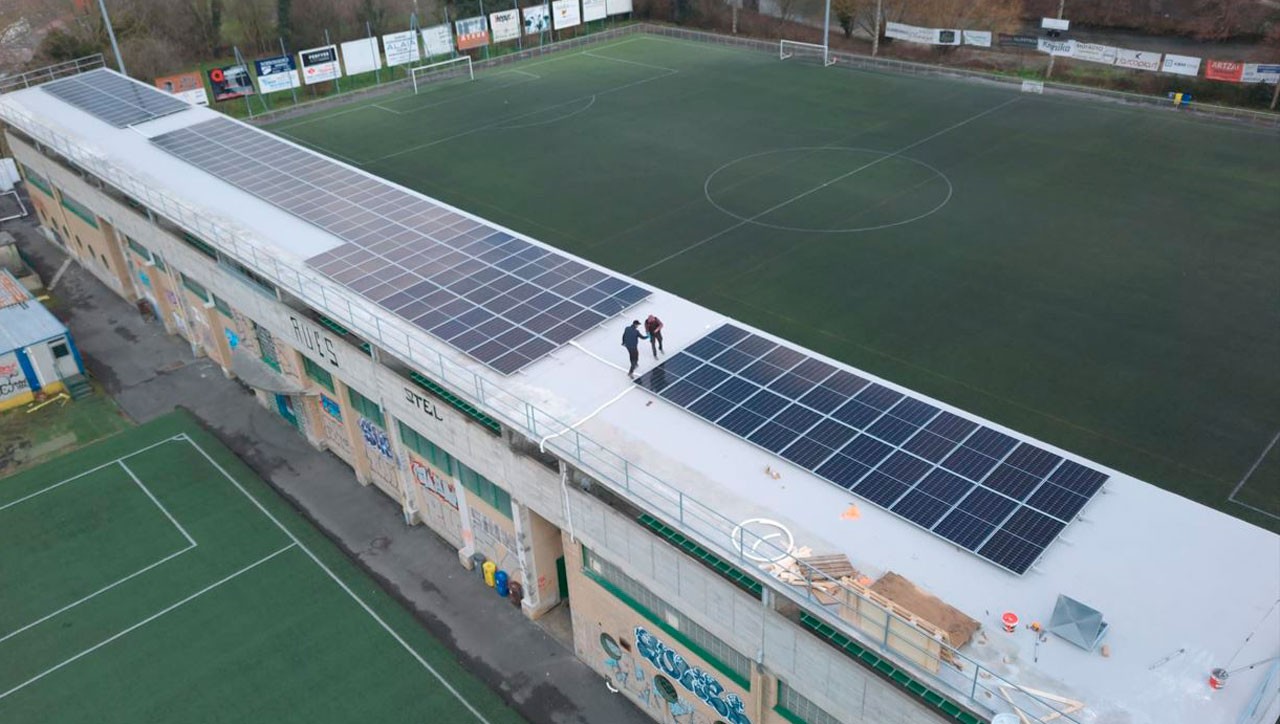 «Energia berriztagarrien instalazio partekatuak sortu eta sare bat osatzeko lanean gabiltza»