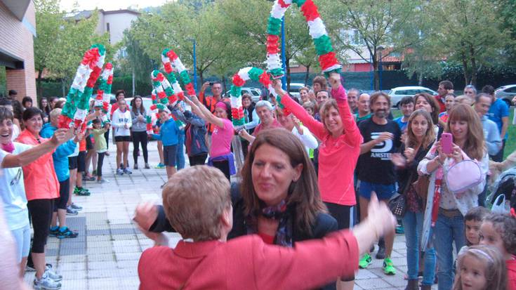 «Honekin jarri diot ginda pastelari!»