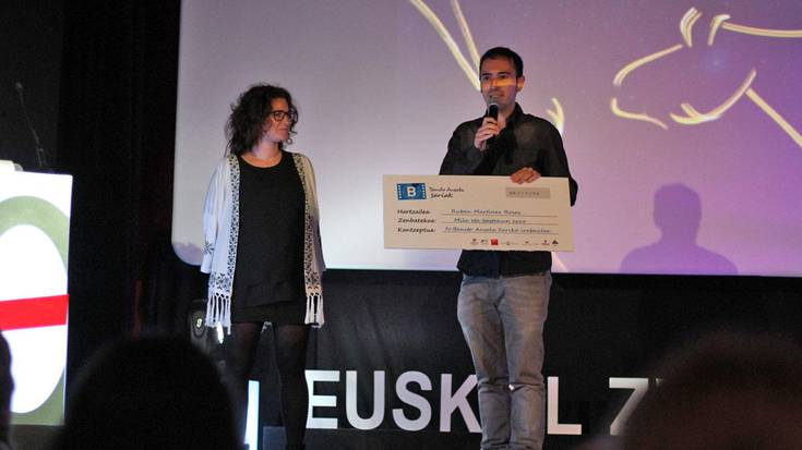 Ruben Rosasen lana, «emakumeen bidetik»
