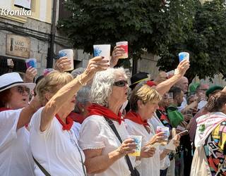 San Joanak - Ekainak 25: Erraldoi eta Buruhaundiak, koadrilen brindisa eta haurrentzako parkea