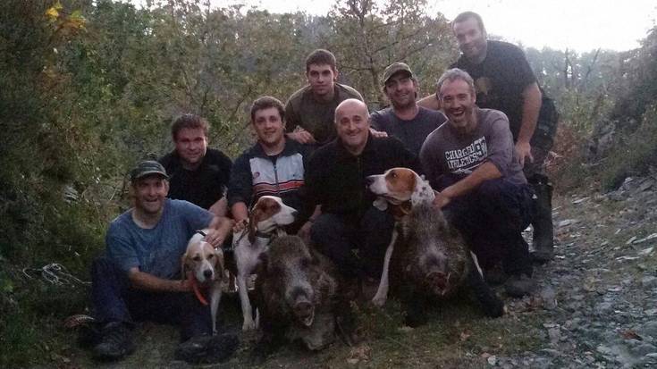 85 eta 95 kiloko basurdeak, egun berean