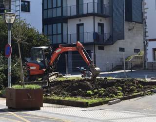 Martxan dira Umako azoka gune estalia eraikitzeko obrak, Norberto Almandoz plazan