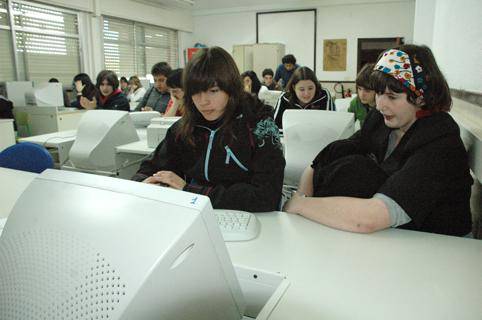 Institutuko ikasleen blogak www.dobera.com atarian