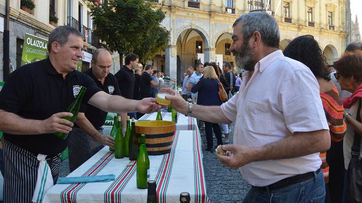 Sagardo eta trikitixak girotuta bukatu dira Euskal Jaiak