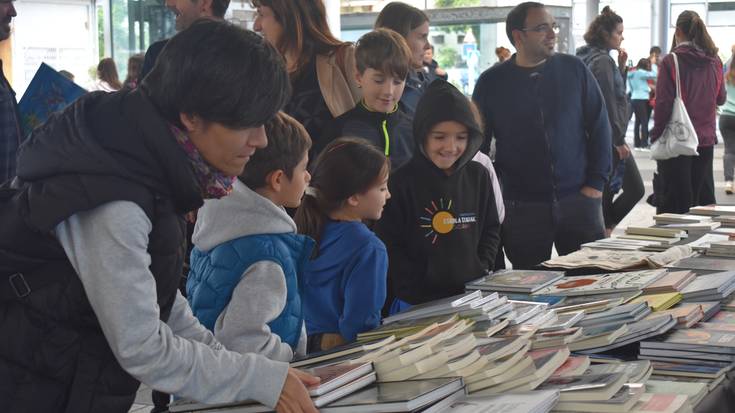 Musikaz eta literaturaz gozatzeko eguna izan zen atzo