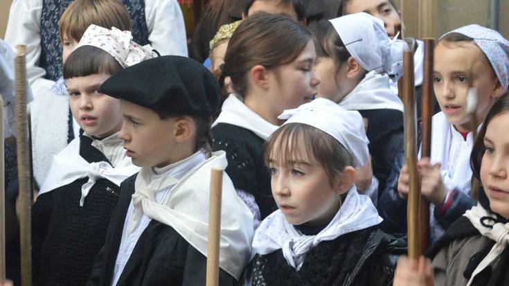 Ohitura Zaharrak entsaiotan, gaur