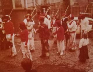 Korneta eta kaxkabilo soinuak bihotzean... Gora herri txikietako iñotiak!