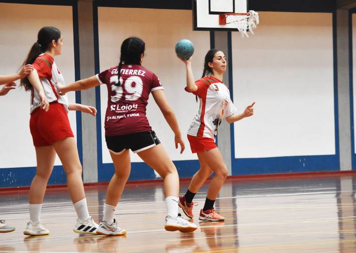 Jubenilek Euskadi Cup jokatu zuten, asteburuan