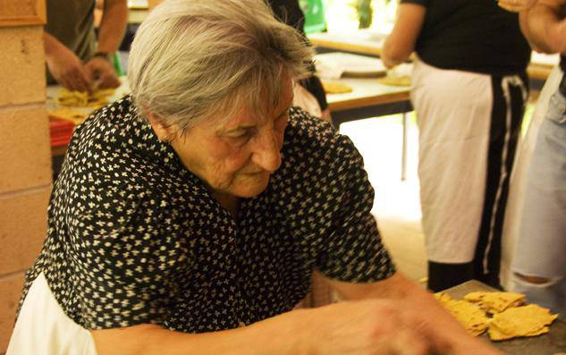 Euskal Jaia bihar, Iskibi kanpinean