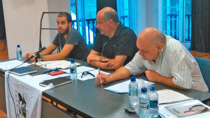 Andoni Gartziaren eta Jesus Mari Santosen asmo eta planak, mahai gainean