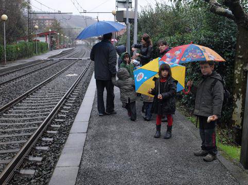 «Borondate ona azaldu digu Udalak, baina guk bide seguru bat behar dugu, lehenbailehen»