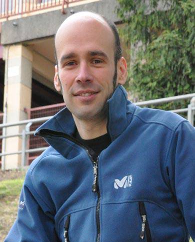 Unai Santamaria Zegama-Aizkorri maratoian bihar, izen haundiko korrikalariekin 