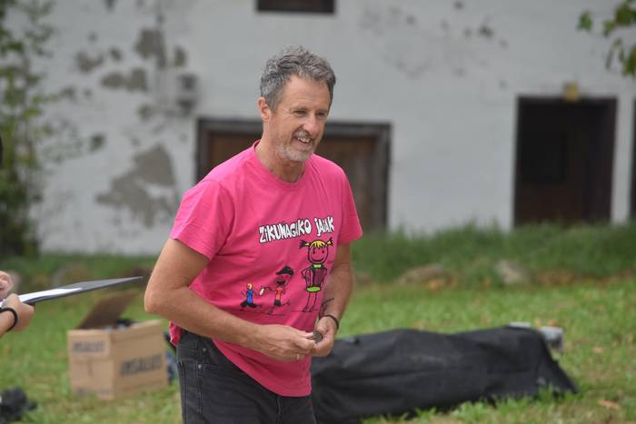 Atzo eguerdian amaitu ziren Latxunbeko eta Zikuñagako festak, eta Karabelek emango dio jarraipena kateari