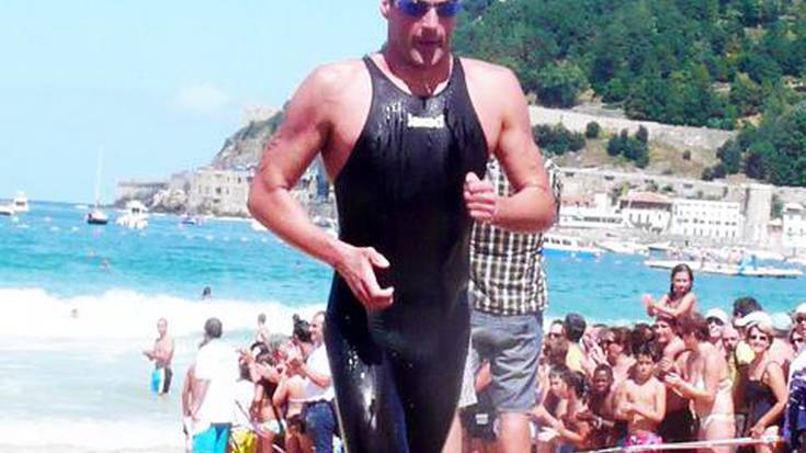 Luis Goñi azkarrena, islari buelta ematen