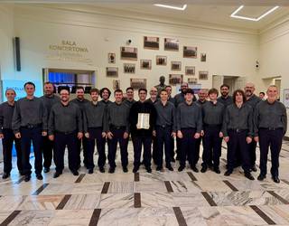 Eragiyok abesbatza garaile Poloniako Krakovia hirian, ahots grabeen sailean