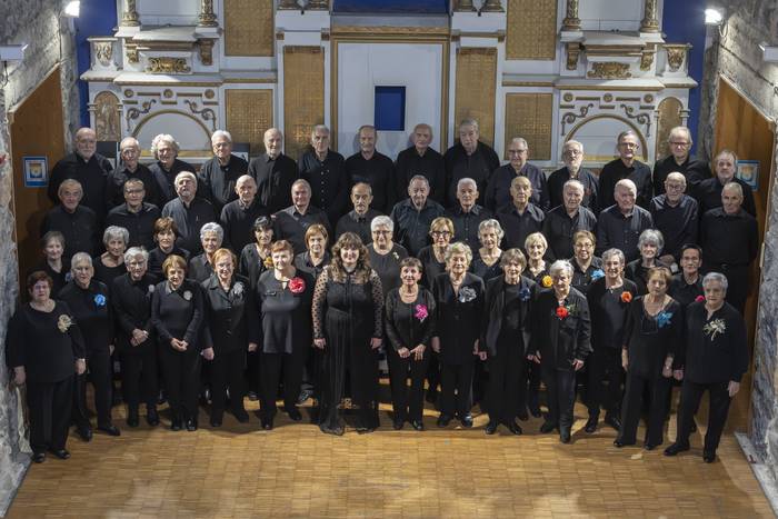 Goiz Eguzki abesbatzak kantuan emango dio ongi etorria urte berriari