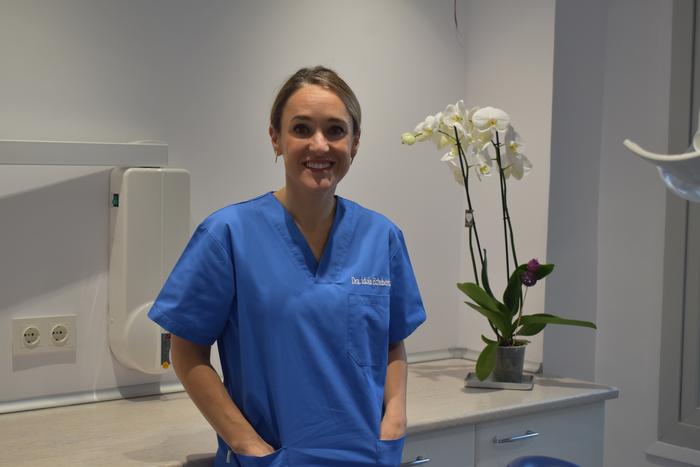 Dentista eredu klasikoa da gurea: gertukoa eta familiarra