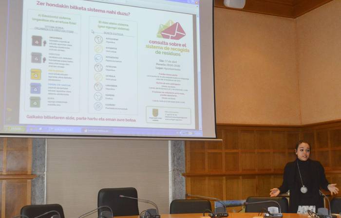 Eskuorri informatiboak banatu dira etxeetan