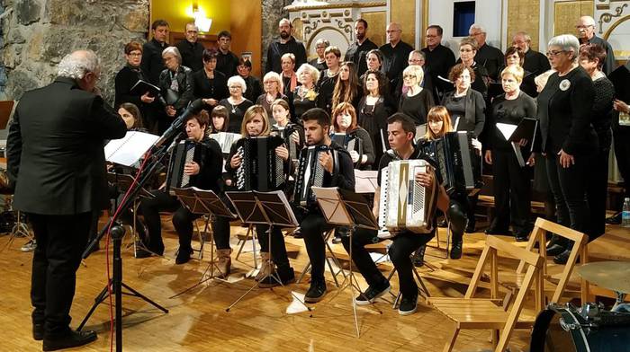 Bigarren kontzertua etzi, Biterin