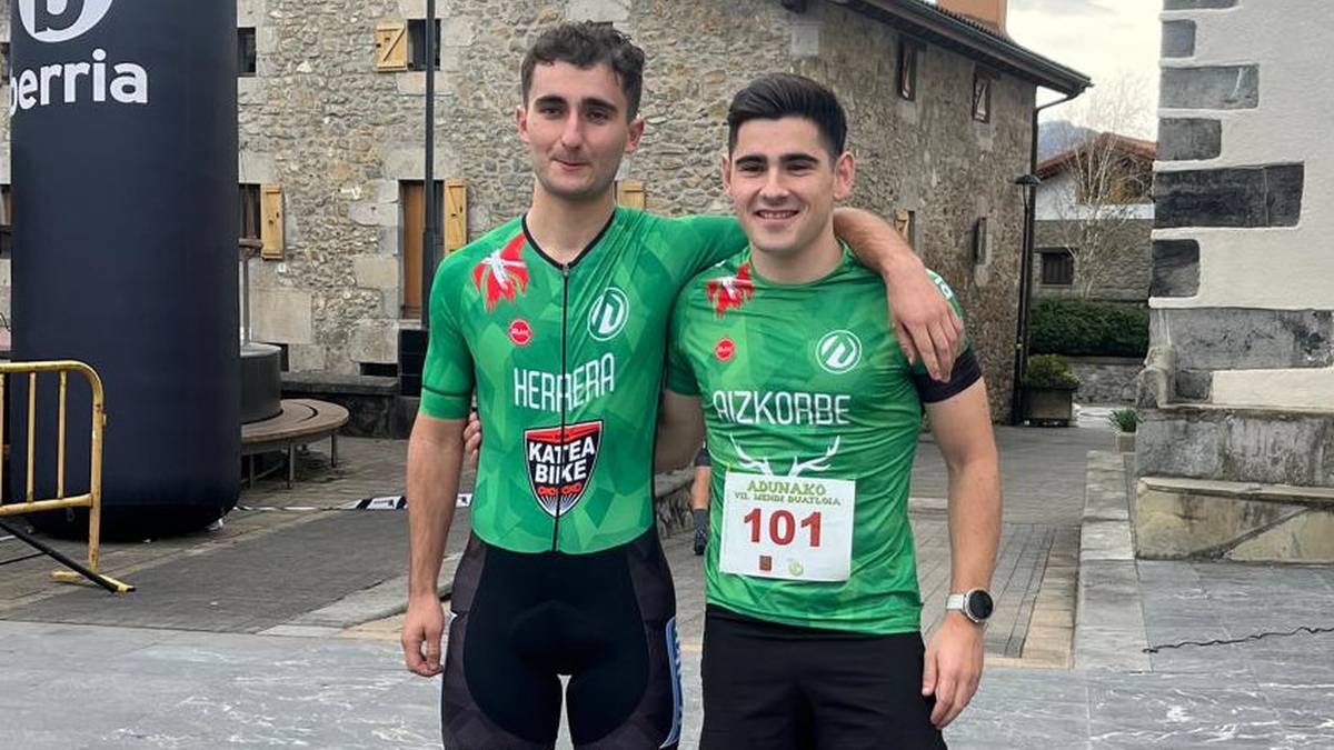 Aitor Aizkorbek mendi duatloien zirkuitua irabazi du bikoteka, Koldo Herrerarekin