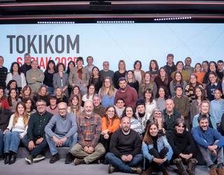 TOKIKOMek Goienaren ‘Puntua’, Aiaraldea eta Antxeta Irratia saritu ditu