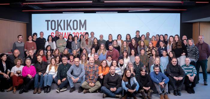 TOKIKOMek Goienaren ‘Puntua’, Aiaraldea eta Antxeta Irratia saritu ditu