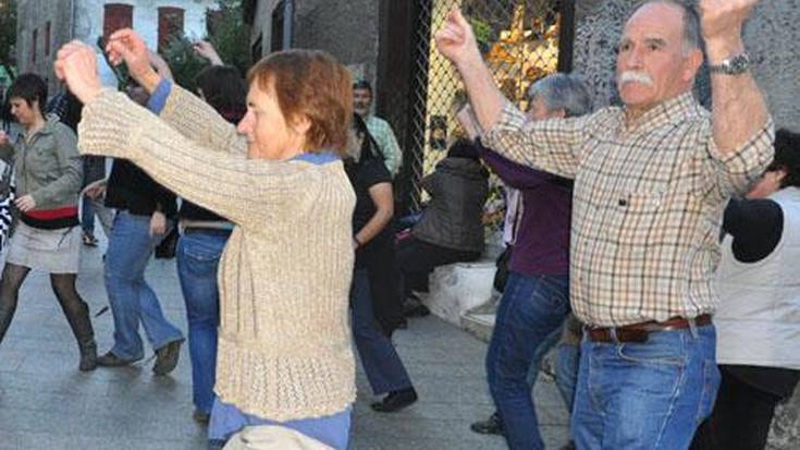 Festa giroa nagusi, asteburuan