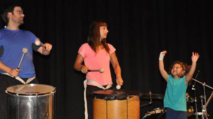 Batukada eta beste hainbat instrumentu, kurtso bukaerako kontzertuan