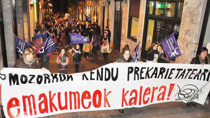 Emakumeen borroka ez dago krisian!!!