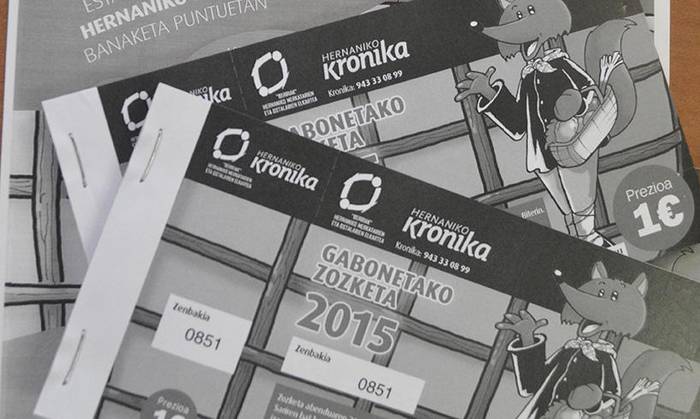Hasi gara opariz betetako saskiak osatzen