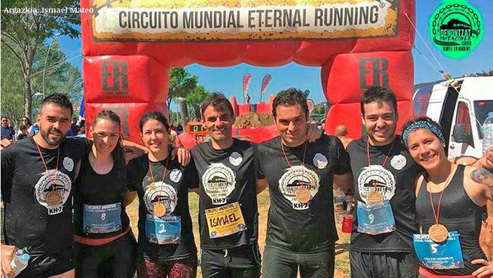 Ismael Mateo eta Almudena Carvajal garaiezin, Platja D’Aron