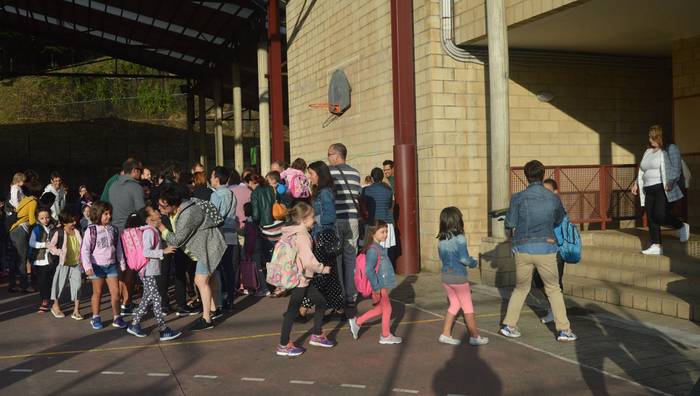 Akordioa lortu dute hezkuntzan, lan-gatazka desblokeatzeko