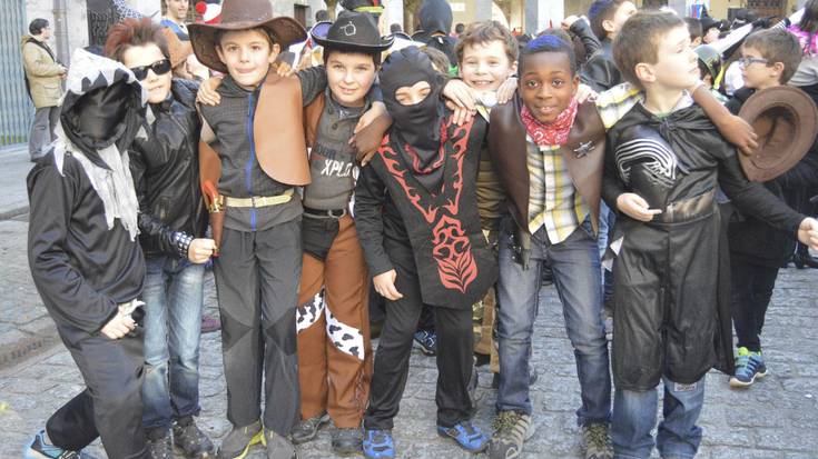 Lehertu da umoreak eta koloreak bat egiten duten festa!