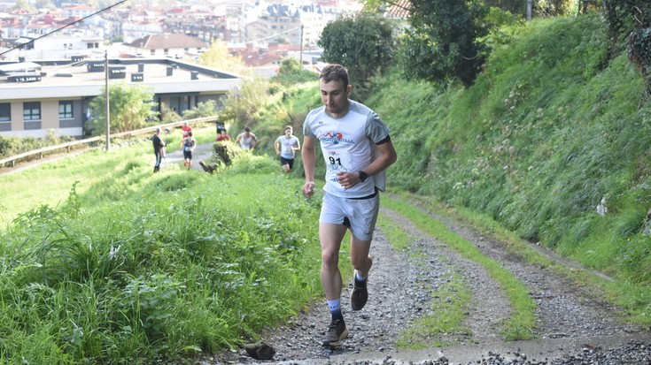 Argitxotrail aldapa gora